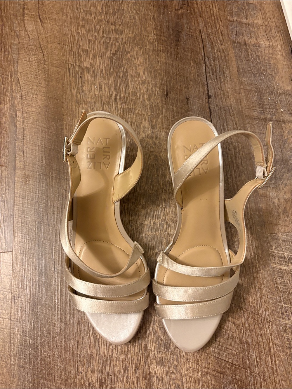 Naturalizer Metallic Gold Strappy Heels